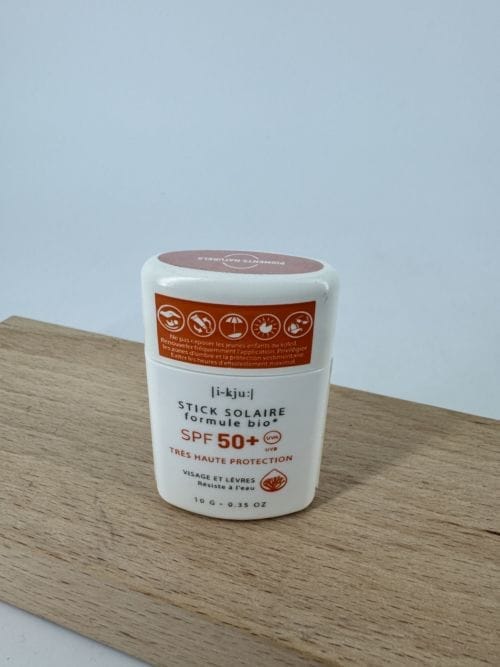 Love Stick Solaire Teinté Formule Bio IP50+ Visage Et Lèvres Couleur Framboise 10g - EQ 3760248905617