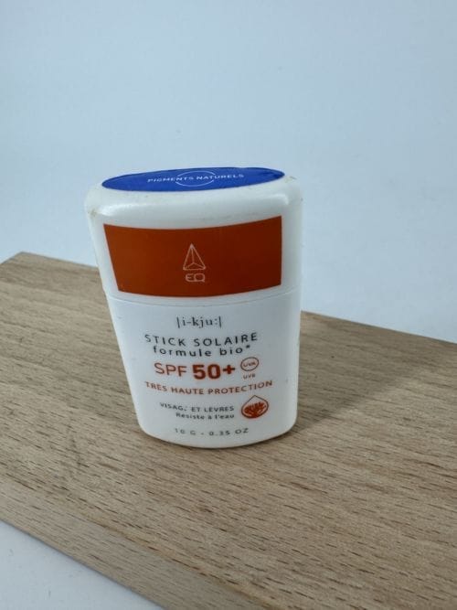 Love Stick Solaire Teinté Formule Bio IP50+ Visage Et Lèvres Couleur Bleu 10g 3700276349908